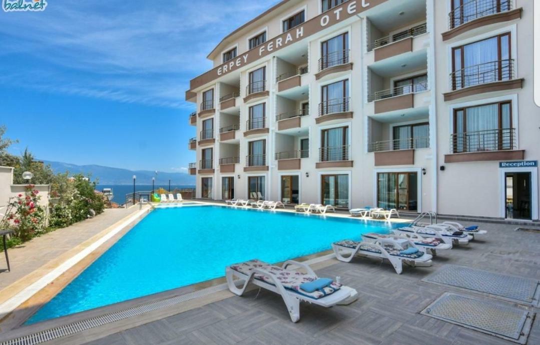 Erpey Ferah Apart Otel Burhaniye ภายนอก รูปภาพ