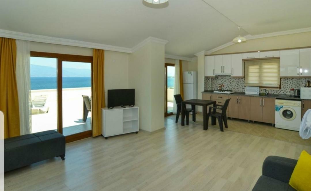 Erpey Ferah Apart Otel Burhaniye ภายนอก รูปภาพ